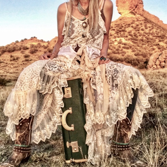 Boho Wedding Dress - Picture 7 of 8